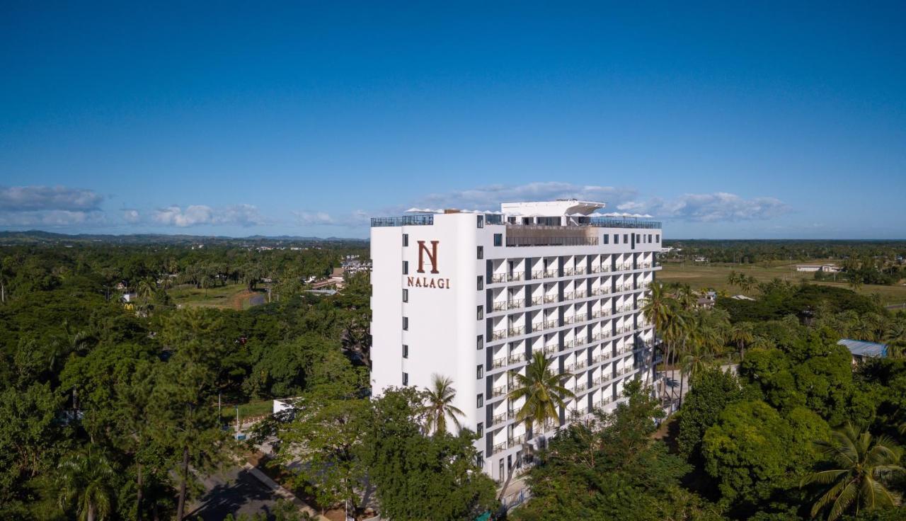 Nalagi Hotel Nadi Eksteriør bilde
