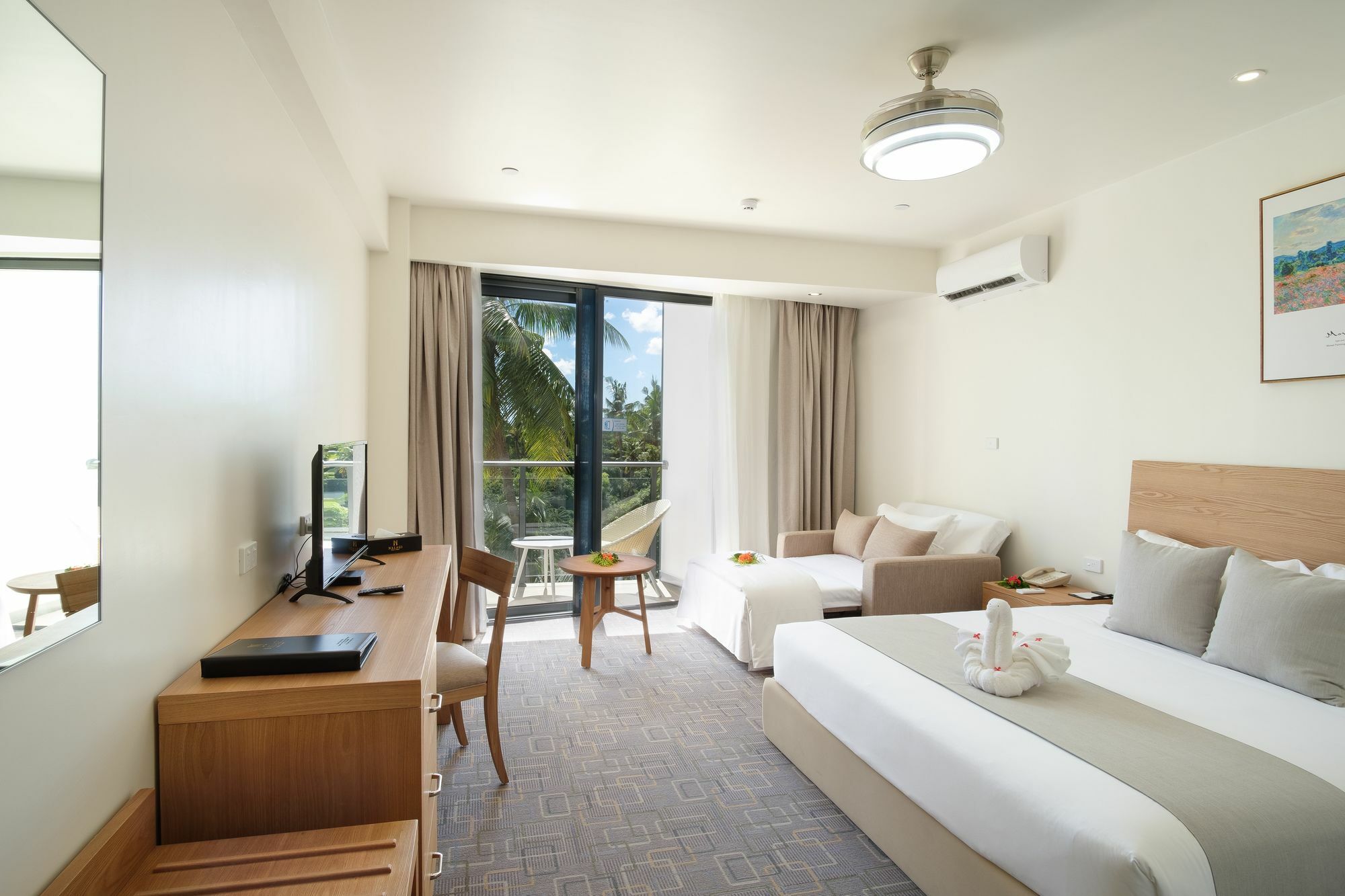 Nalagi Hotel Nadi Eksteriør bilde